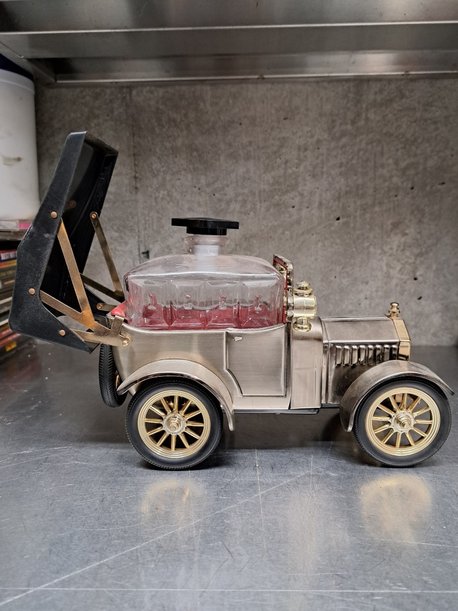 フォード　1918 置物　インテリア　ブリキ　自動車　昭和　レトロ　絶版　アメ車　アンティーク_画像5