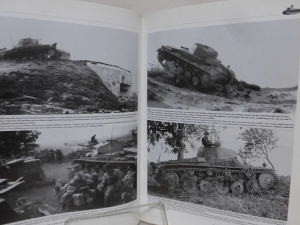 洋書 II号戦車写真集 Tankograd Wehrmacht Spezinal No. 4016 Panzer II Geschichte-Technik-Varanten-Fronteinsatz [1]B1624_画像5