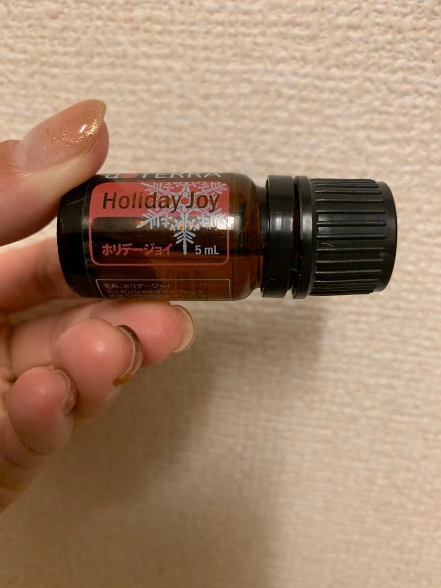 【早い物勝ち】ホリデージョイ エッセンシャルオイル アロマオイル doTERRA ドテラ