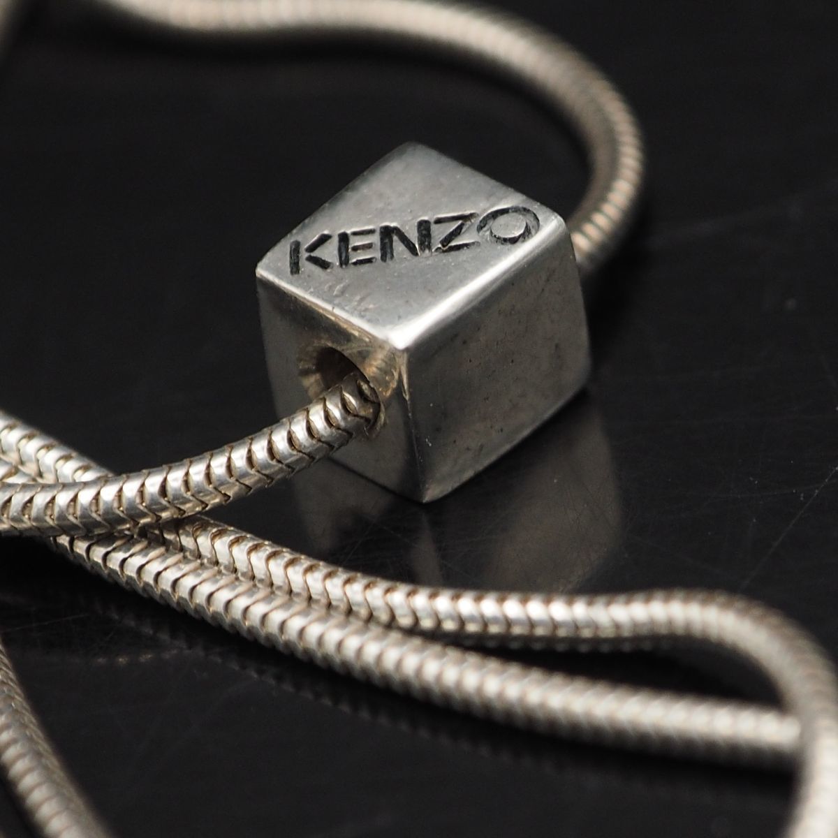 L002 KENZO ケンゾー 925S STERLING刻印 ペンダント ネックレス ロゴ キューブ デザイン シルバー_画像9
