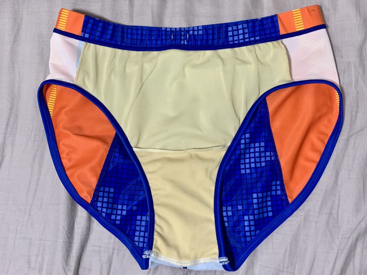 ミズノ 陸上競技用レーシングブルマ 中古美品 青ベース×サイド ミズノ 陸上競技用レーシングブルマ 中古美品 青ベース×サイド
