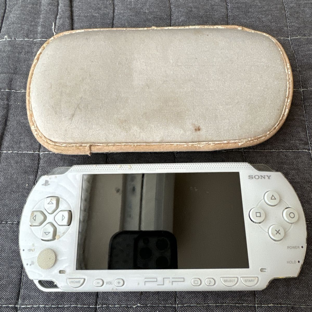 プレイステーションポータブル PSP-1000 セラミックホワイト 本体 ジャンク SONY ソニー PlayStation 