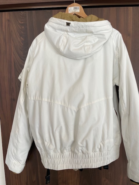 L1TA OUTERWEAR 上下セット・サイズＭ　中古です_画像10