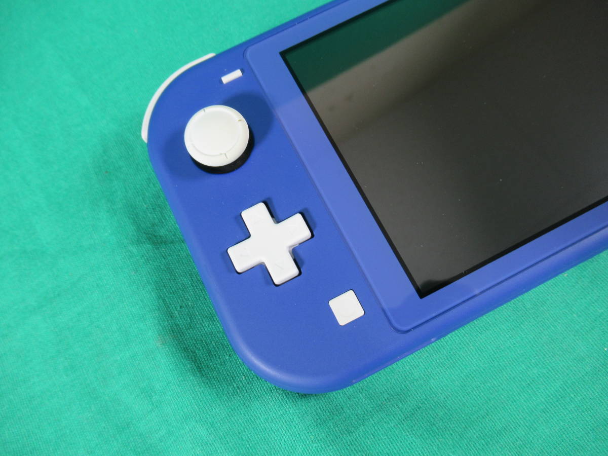 60/Q377☆ニンテンドー スイッチ ライト本体☆Nintendo Switch