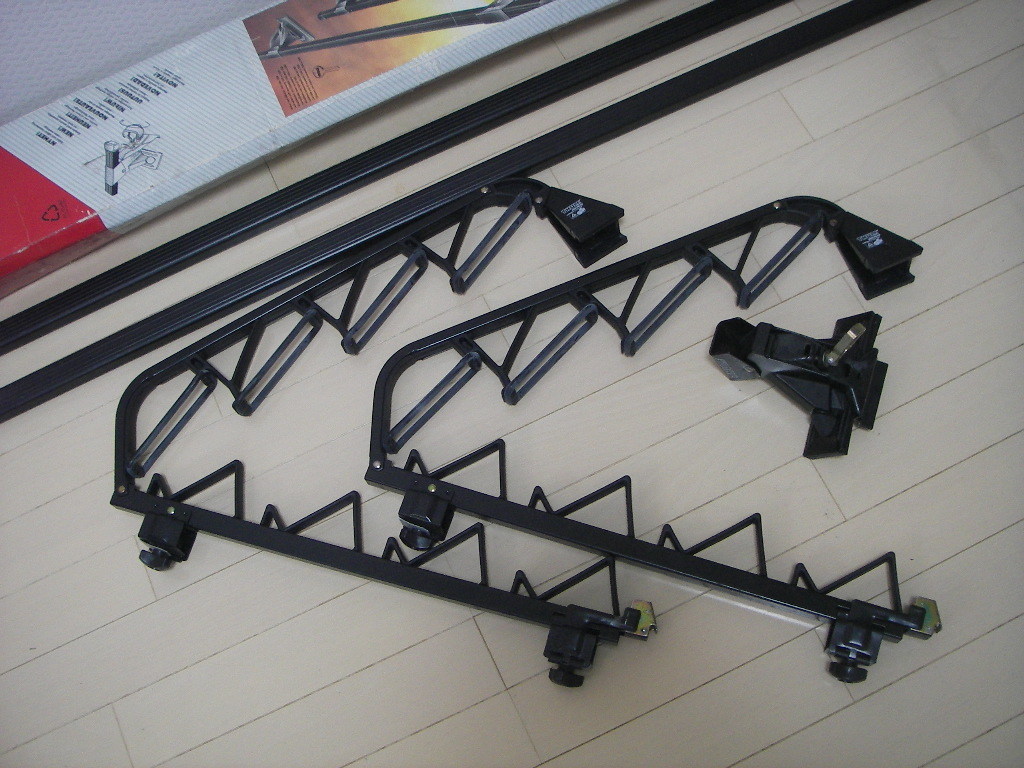 THULE / スーリー 451 スキーキャリア 1050-33-42 マウント1個 鍵欠品 ジャンク扱い品_画像2