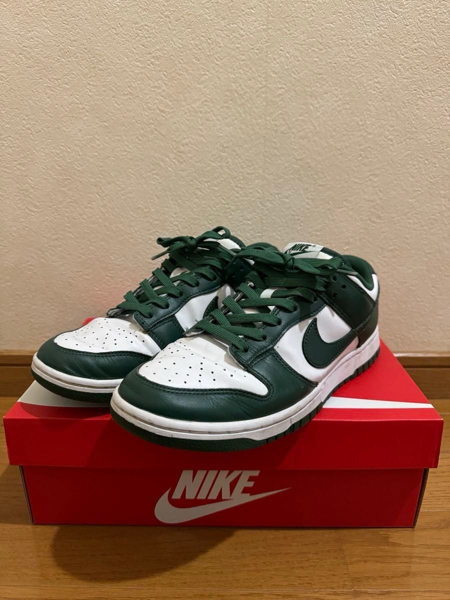 Nike Dunk Low "Team Green"