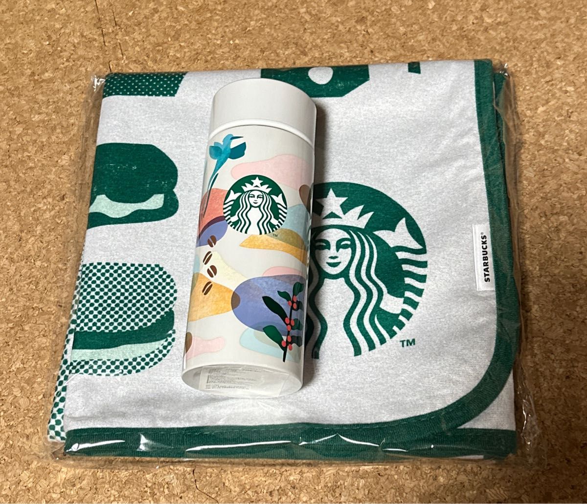 スターバックス 福袋　トートバッグ タンブラー　ピクニックマット　STARBUCKS