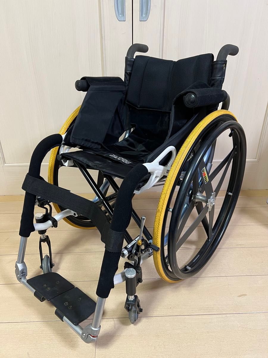 OX オーエックスエンジニアリング 車椅子 カーボンホイール OX オーエックスエンジニアリング 車椅子 カーボンホイール