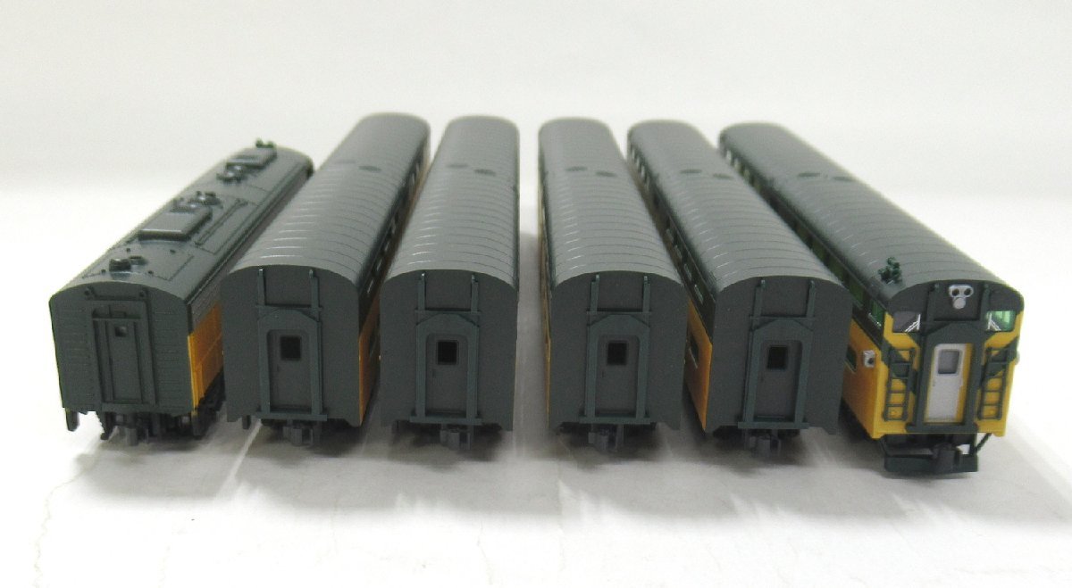 KATO 106-104 C&NW EMD E8A and Pullman Bi-Level400 Train 6-Unit Set【A'】pxn010407_画像6