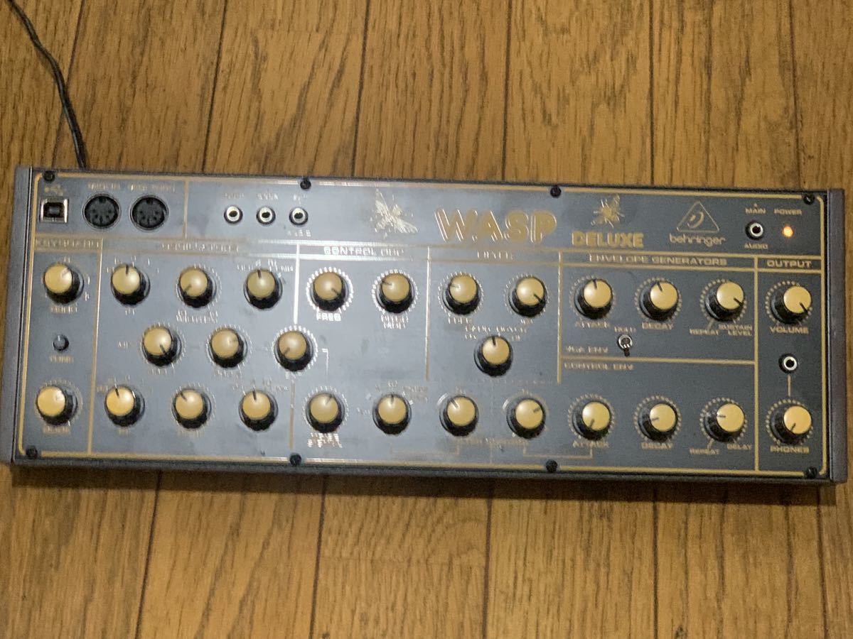 BEHRINGER WASP DELUXE DCOシンセサイザー　ユーロラック対応　ベリンガー　ワスプ_画像1