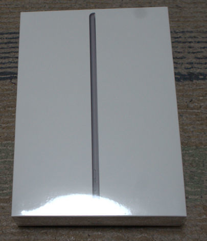 Apple MK2K3J/A 10.2インチ iPad (第9世代) Wi-Fiモデル 64GB スペースグレイ_画像1