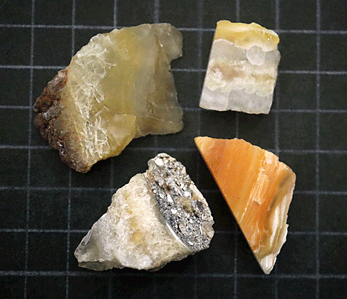 鉱物標本、蛋白石、蛍光オパール北海道産　M 23グラム（C14)_画像2