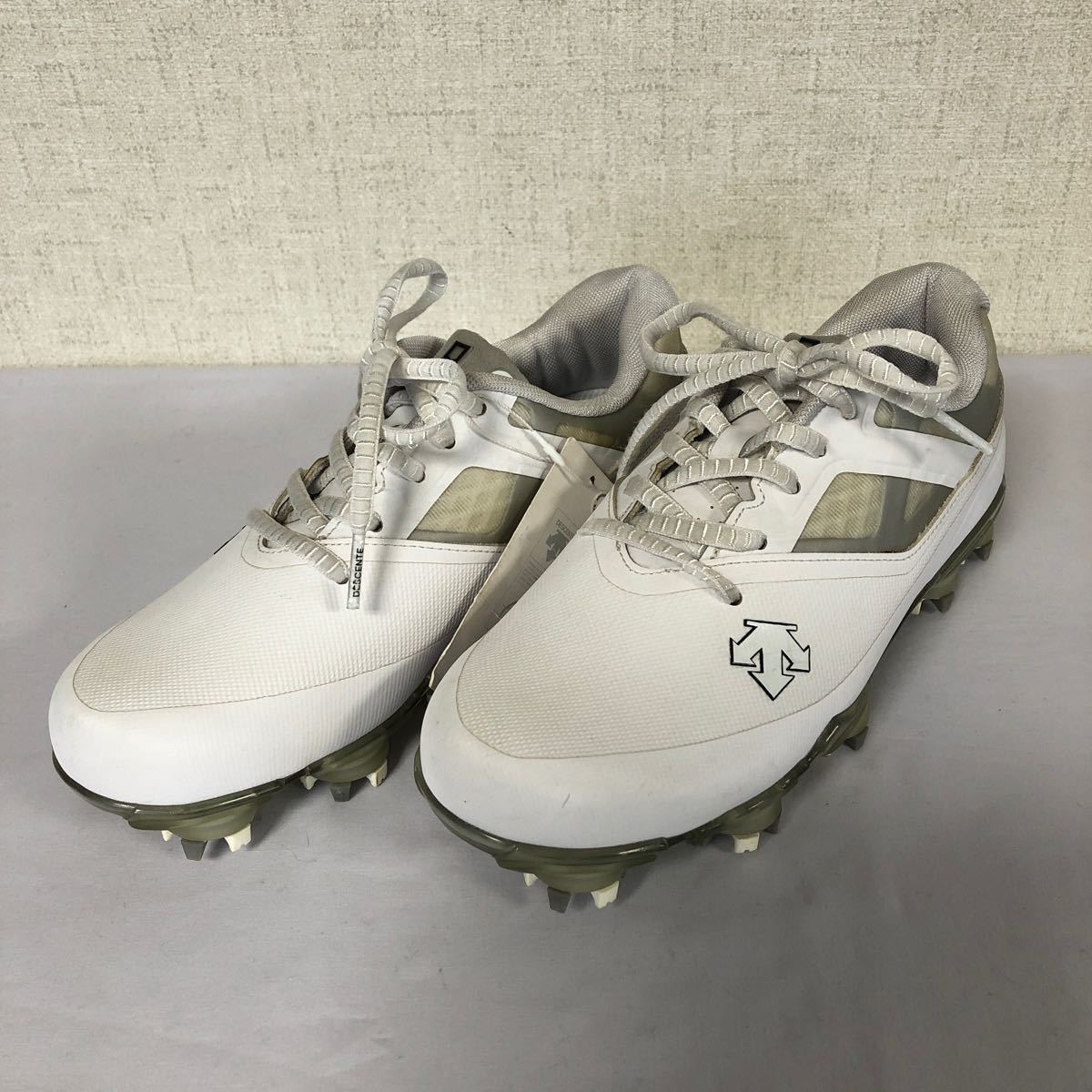 新品・未使用 デサント ゴルフシューズ ◆ 23 ◆ DG3LKAOO