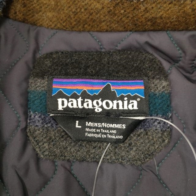 5565円 patagonia フェルテッドジャケット 27450FA13 ボーダー 5565円 patagonia フェルテッドジャケット 27450FA13 ボーダー