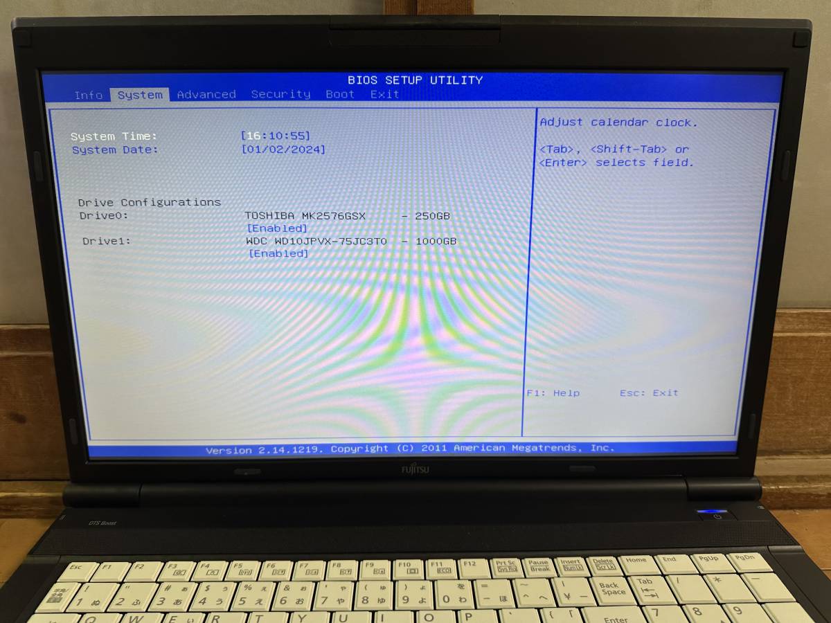 富士通 LIFEBOOK N532/E Core i5-3320 2.6GHz 6G 250G + 1000GB 電源入 起動ok bios ok ジャンク 送料無料 東京即日発送_画像9