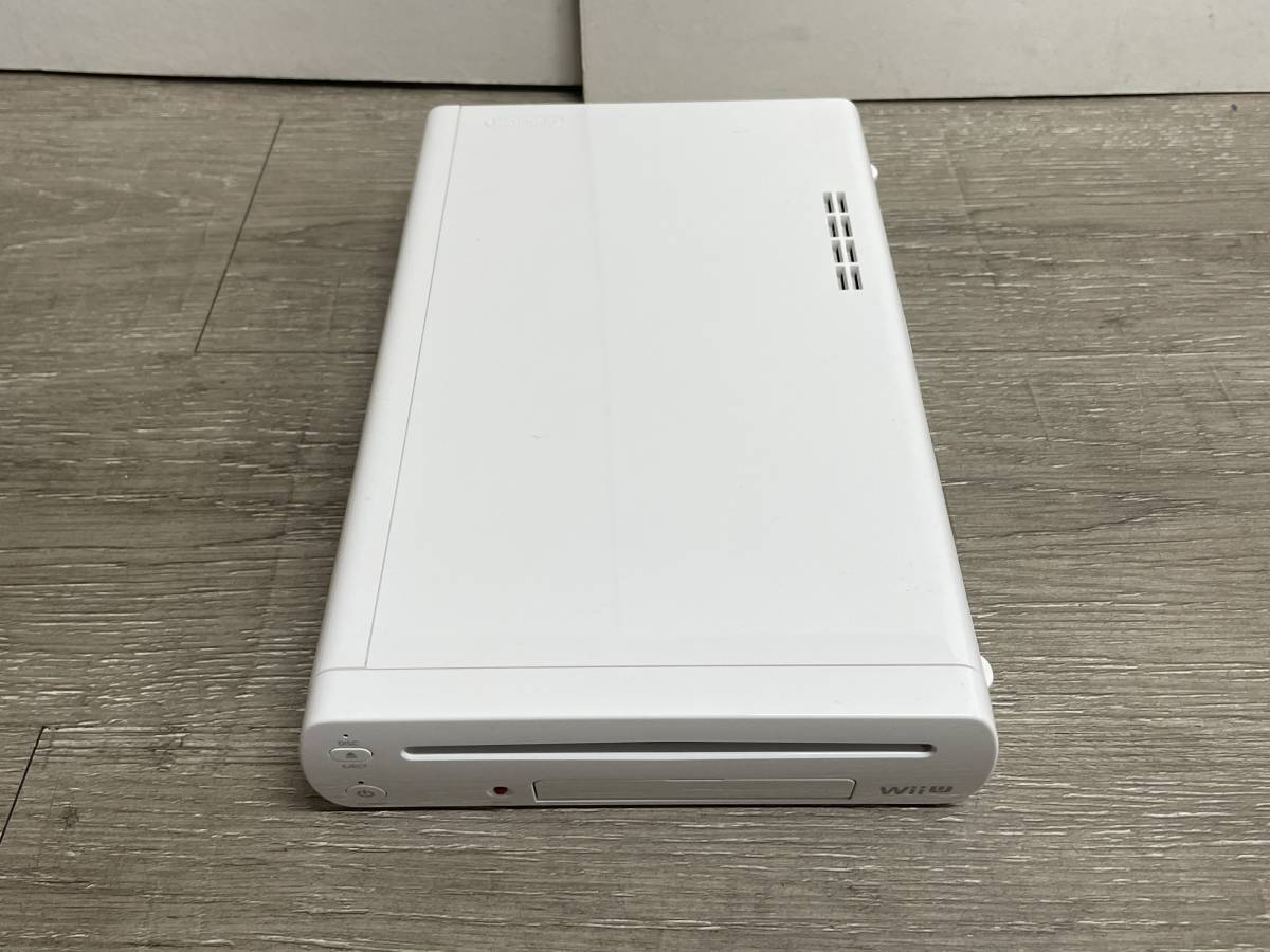 ☆ Wii U ☆ プレミアムセット 32GB シロ 動作品 状態良好 本体 ゲームパッド 純正アダプター 箱 付属 Nintendo Wii U 任天堂 3480_画像5