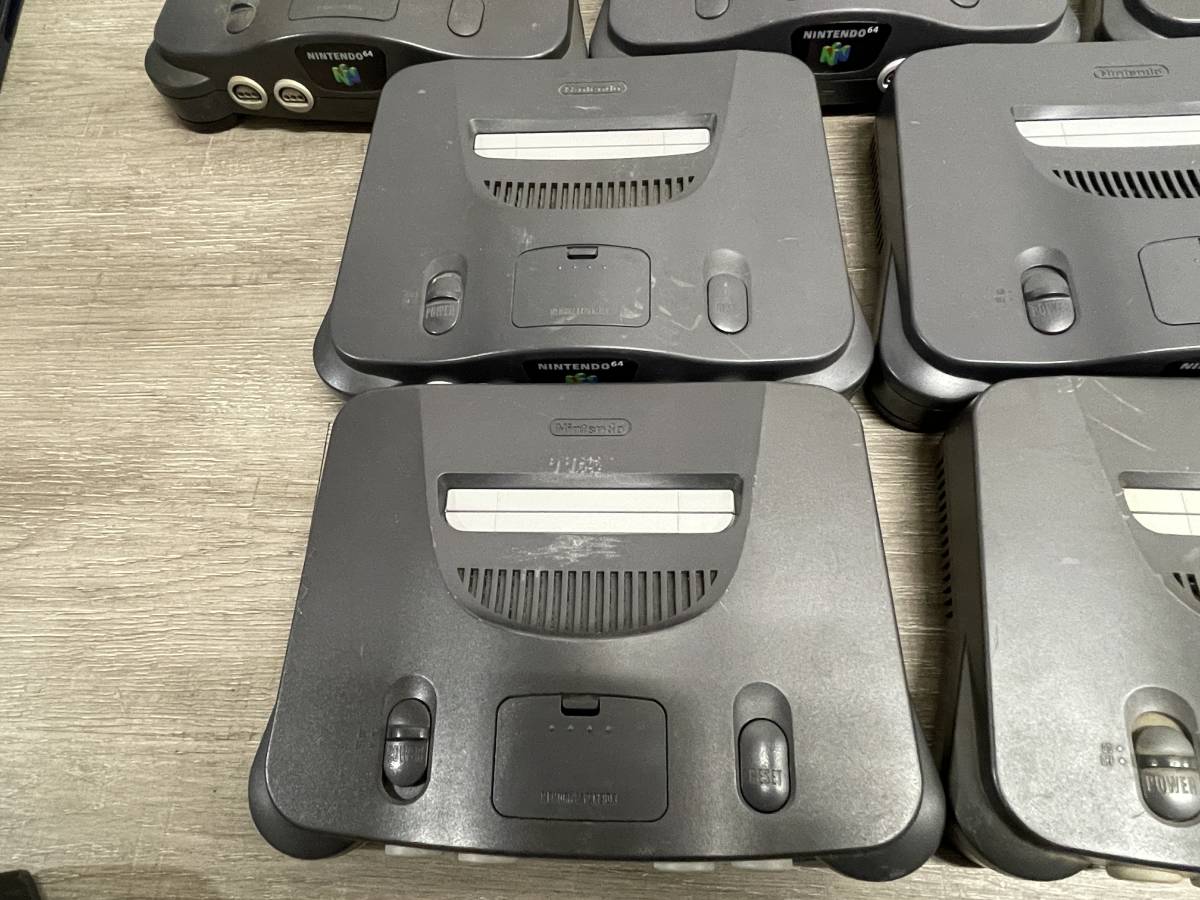 ☆ N64 ☆ ニンテンドウ64 ブラック 本体 7台 まとめ売り ジャンク 部品取り 本体のみ Nintendo64 ニンテンドー 任天堂 _画像2