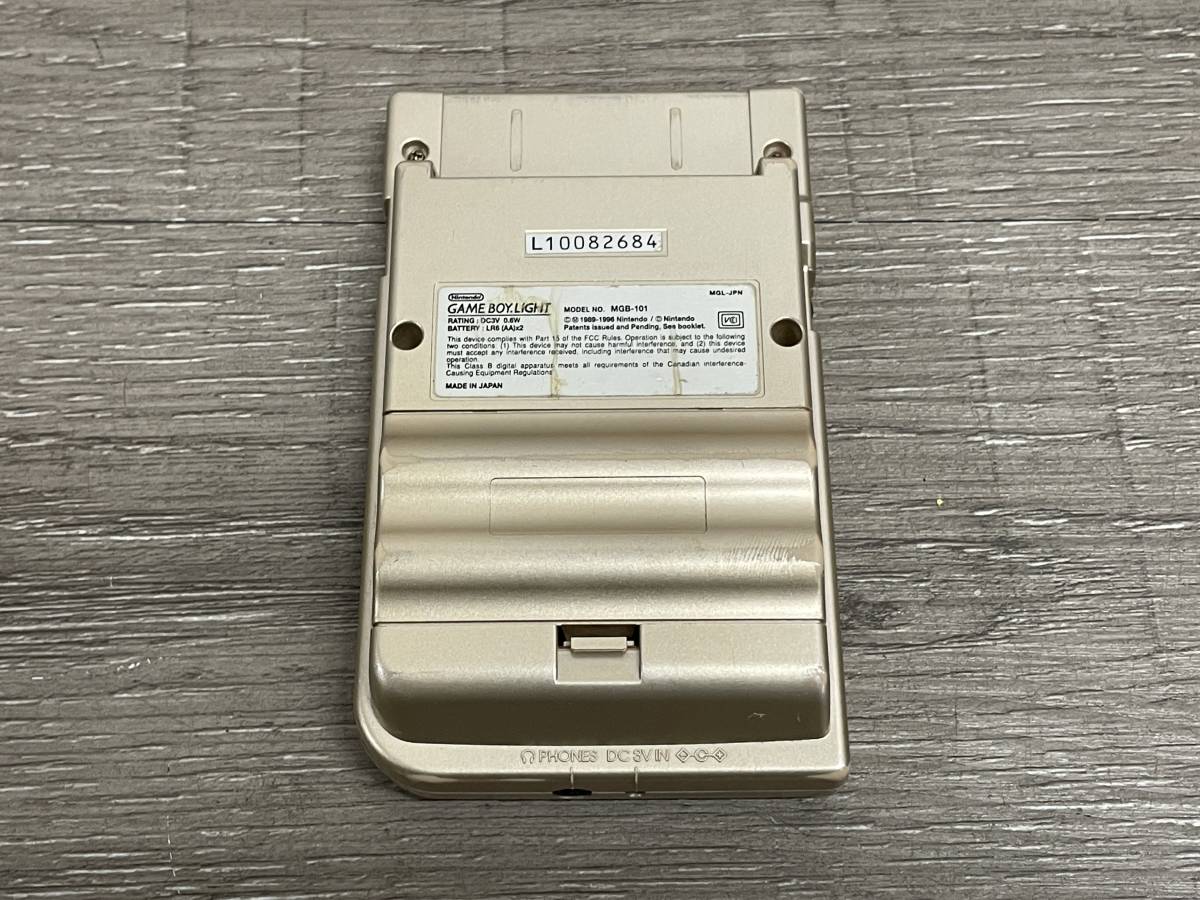 ☆ GB ☆ ゲームボーイ ライト ゴールド 動作品 本体 のみ Nintendo GAMEBOY LIGHT ニンテンドー 任天堂 2684_画像4