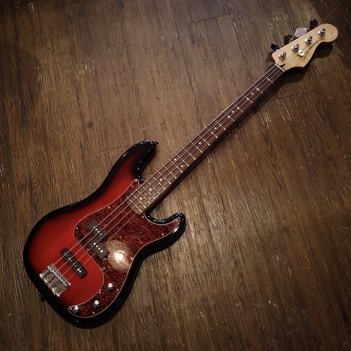 Squier by Fender PJタイプ スクワイア Electric bass エレキベース -GrunSound-b616-