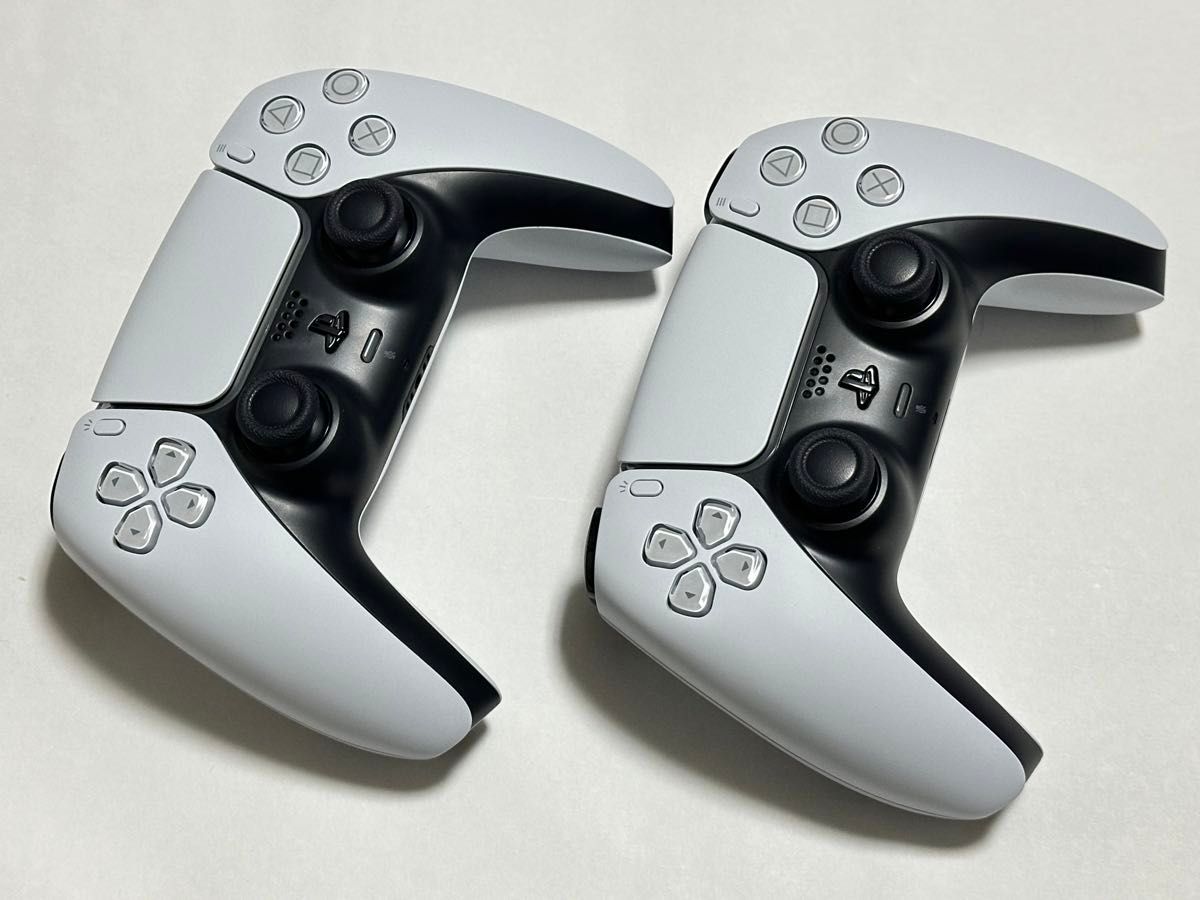 新品未使用品 PS5 コントローラー ホワイト 2個セット売り 新品未使用品】2点セット PlayStation5 ワイヤレス