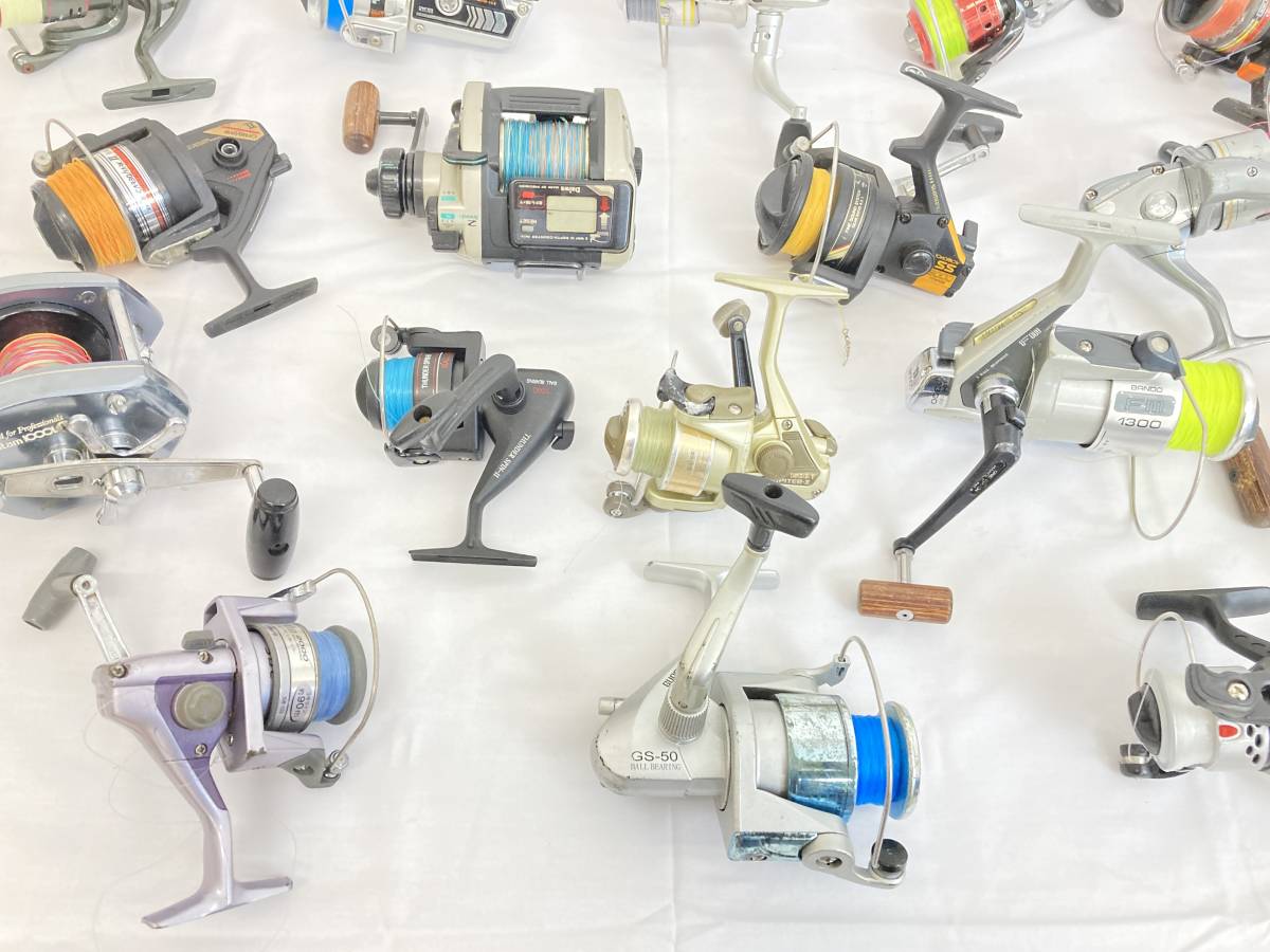 【OM38】(O)釣り具 リール まとめ売り 約26点 スピニングリール ベイトリール DAIWA SHIMANO RYOBI ダイワ シマノ リョービ ジャンク 中古_画像8