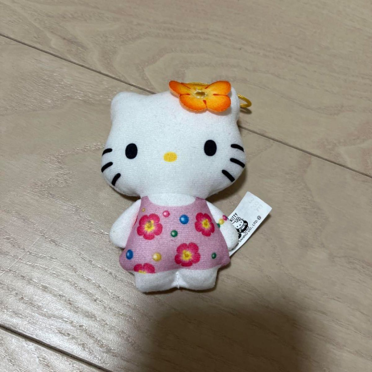 ハローキティ サンリオ マスコット マクドナルド ハッピーセット キティちゃん キーホルダー KITTY HELLO バイビスカス