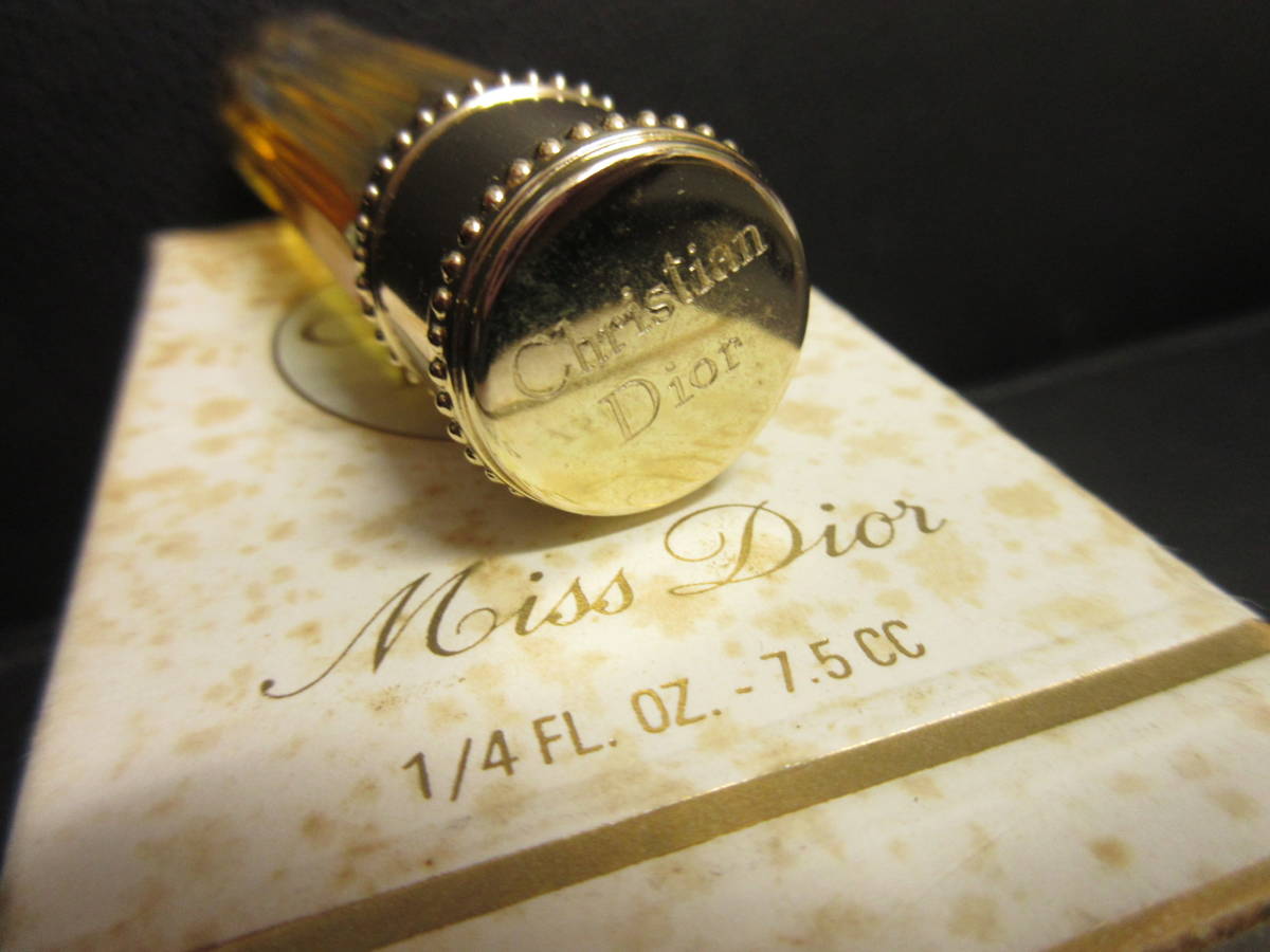 《中古》香水 「Christian Dior：3点セット オードトワレ Miss Dior」 容量：50ml・7.5cc・10ml クリスチャン・ディオール フレグランス_画像8