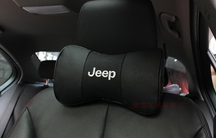 新品 ジープ Jeep ネックパッド ヘッドレスト 首枕 車載 2個セット 本革レザー ブラック カーアクセサリ 刺繍_画像4
