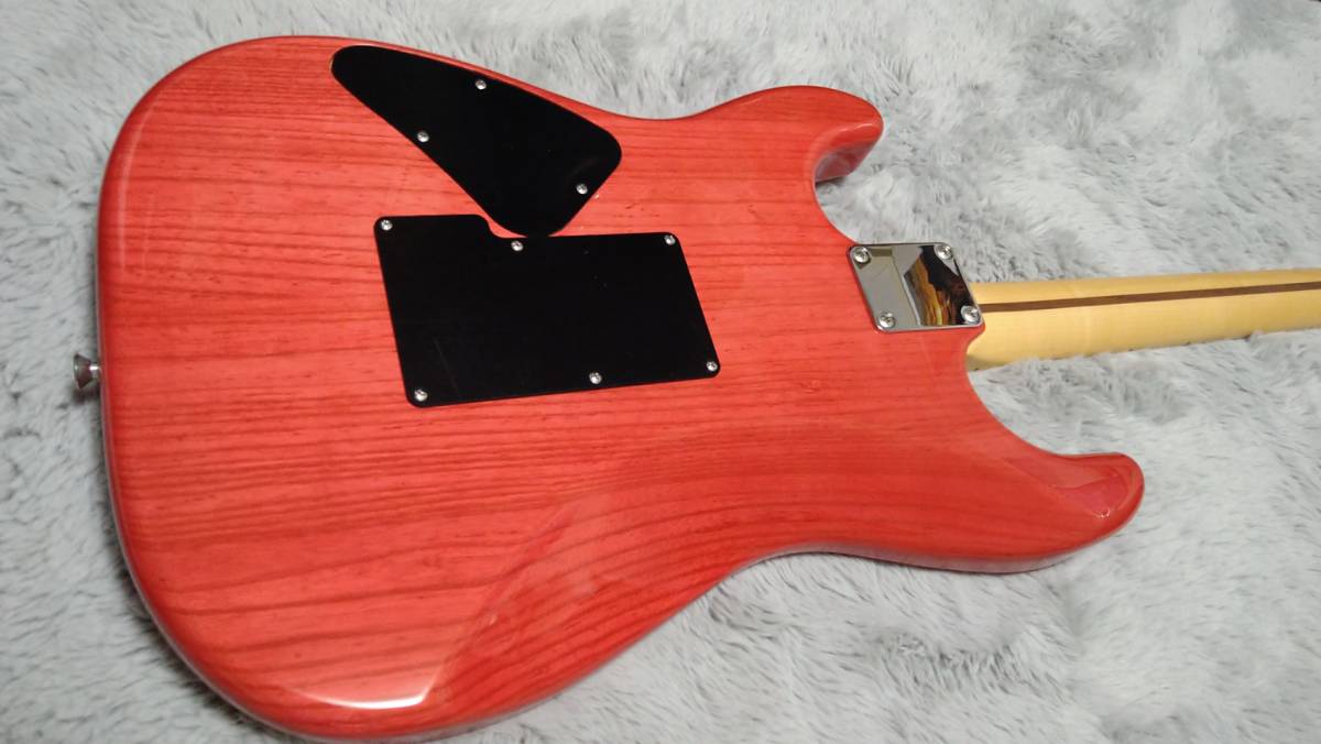 超美品 Fender Michiya Haruhata Stratocaster TransPink【春畑道哉（TUBE）モデル/日本製】_画像6