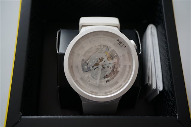 ◆swatch NEXT BIG BOLD / WHITE◆