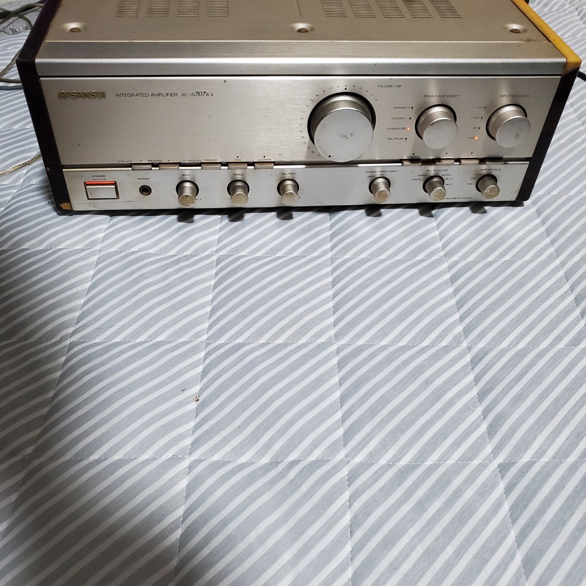 Yahoo!オークション - 即決 SANSUI AU-α707KX プリメインアンプ Yahoo!オークション - 即決 SANSUI AU-α707KX プリメインアンプ