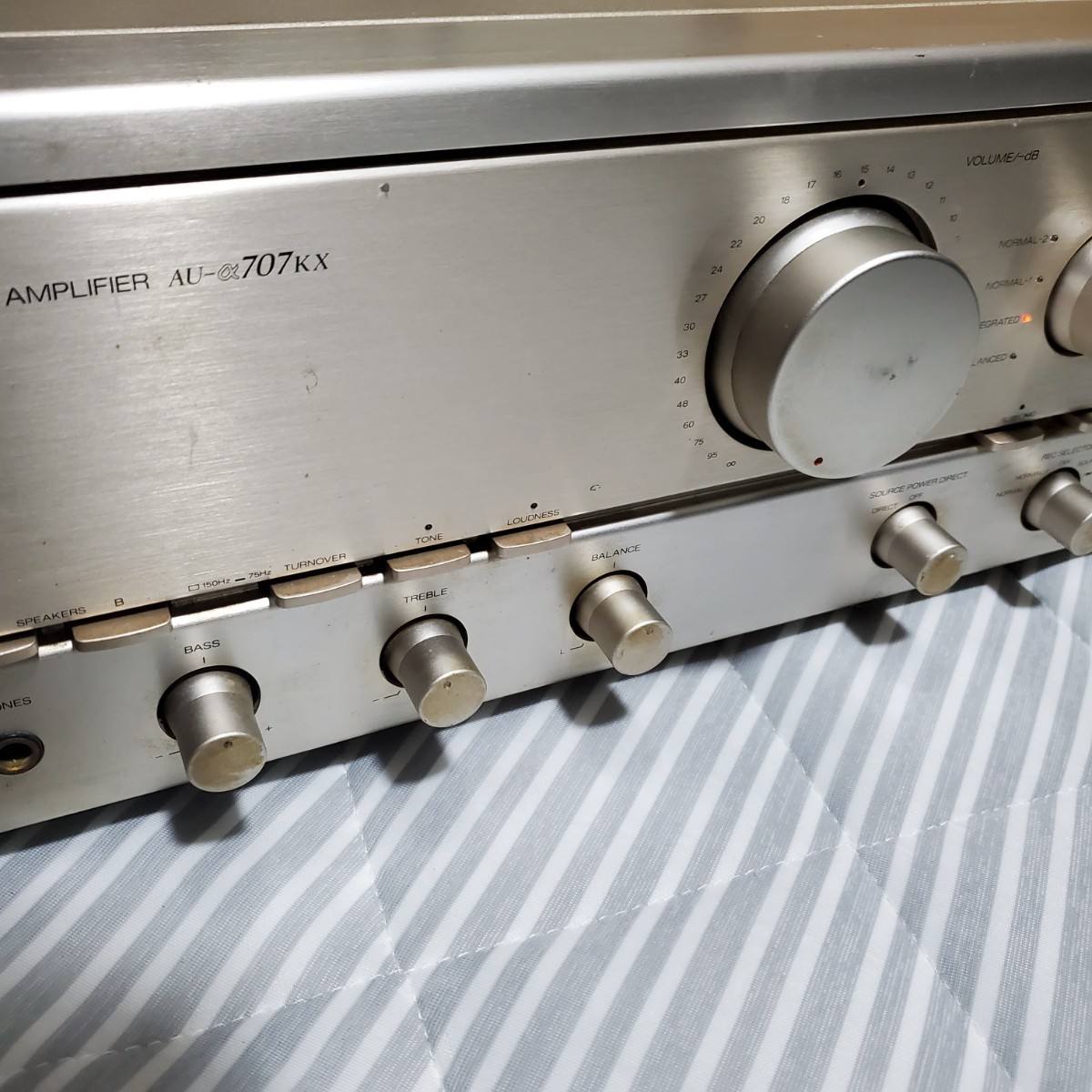 Yahoo!オークション - 即決 SANSUI AU-α707KX プリメインアンプ Yahoo!オークション - 即決 SANSUI AU-α707KX プリメインアンプ