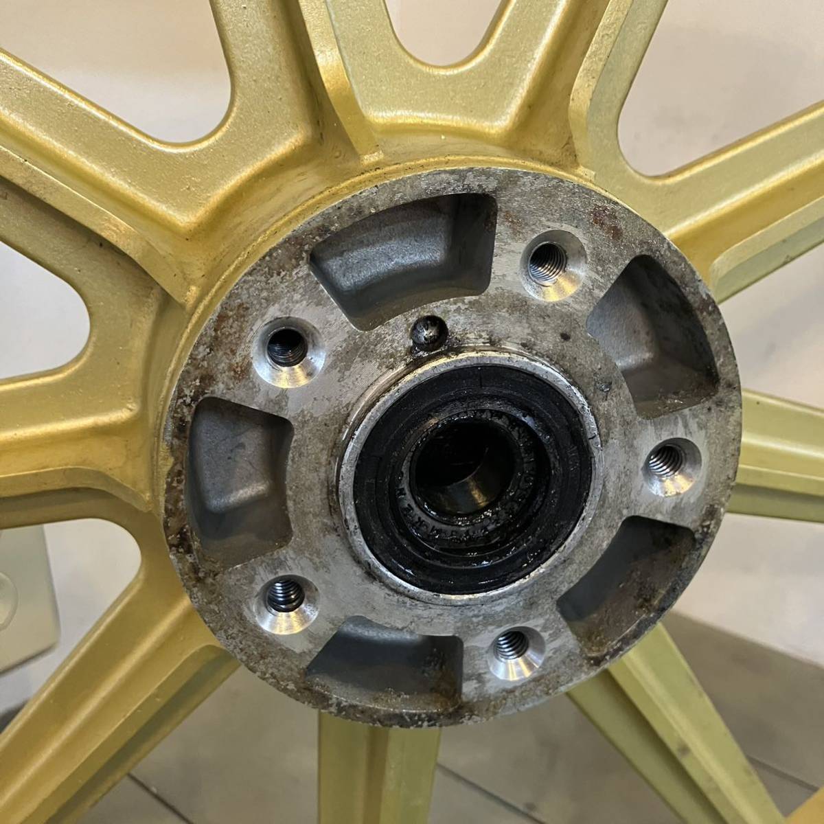 ハーレーダビッドソン純正 ナインキャストホイール 19インチ16 ハーレーダビッドソン純正 ナインキャストホイール 19インチ16