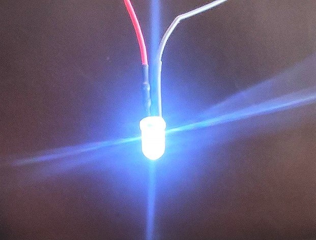 13.8V 白色 LED バックライトLEDに 5個セット 送料無料_画像1