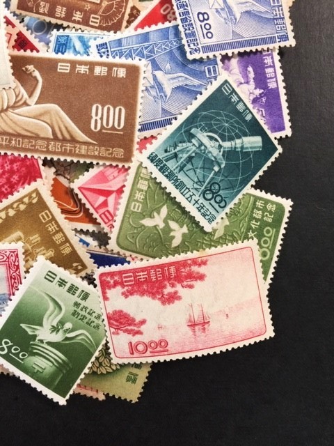 戦後記念切手　未使用ロット　100枚以上　1946年～1960 年発行_画像3