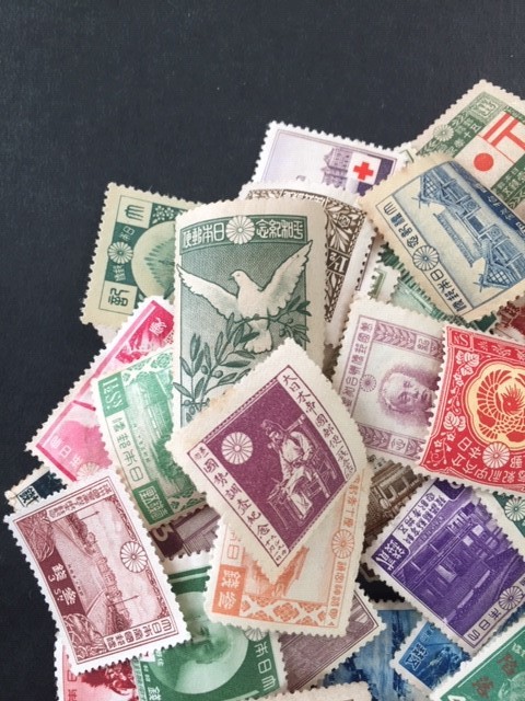 戦前記念切手　未使用ロット　100枚以上　1915年～1944年発行　_画像5
