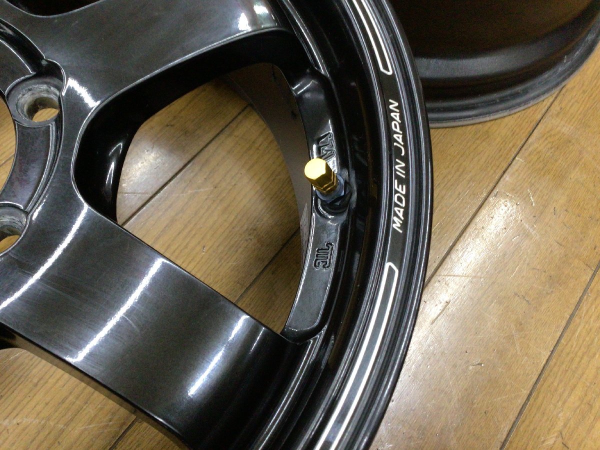 ☆傷小美品 ハイエース 200系 RAYS VOLK RACING TE37SB 17インチ 6.5J+38 139.7/6H_画像9