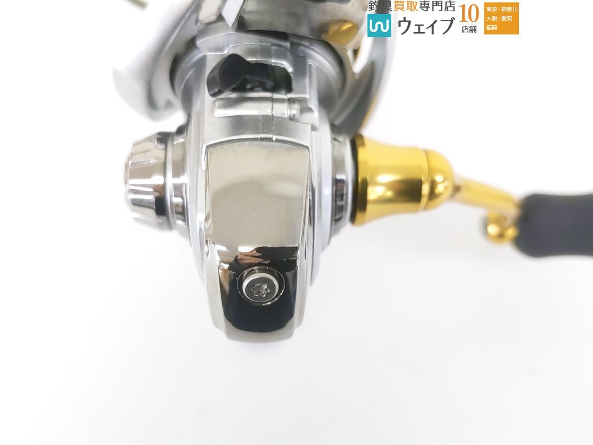 ダイワ 21 フリームス FC LT 2000S 超美品_60N453403 (8).JPG