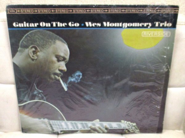 ☆彡 Wes Montgomery Trio Guitar On The Go [ US stereo '66 ORIG Riverside Records RS 9494 ] M- IN SHRINK_画像1
