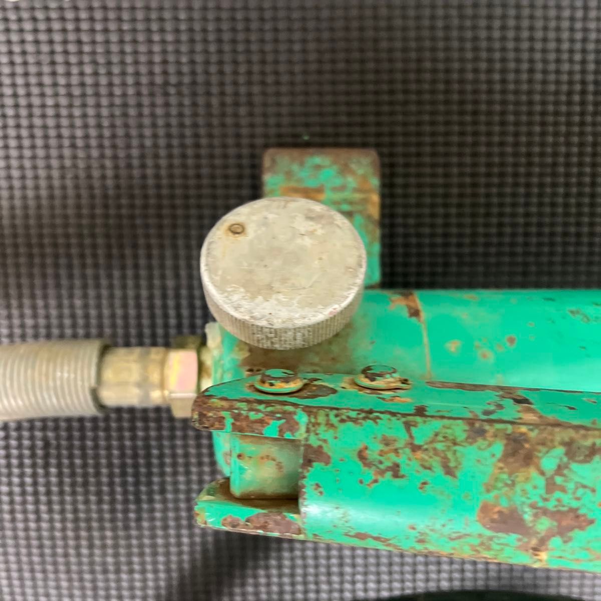 中古 亀倉精機 油圧 圧着機 パイプ断水機 EP-700|Yahoo!フリマ 中古 亀倉精機 油圧 圧着機 パイプ断水機 EP-700|Yahoo!フリマ