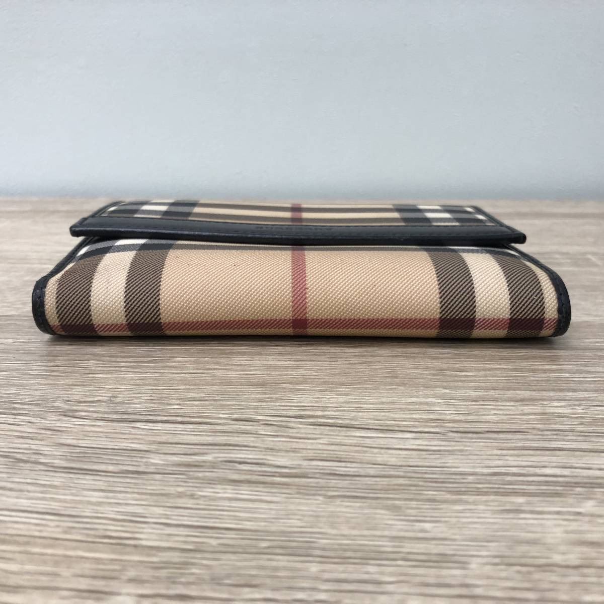 【500円スタート】BURBERRY バーバリー 二つ折り財布 ノバチェック PVC レザー レディース レターパックライト発送_画像5