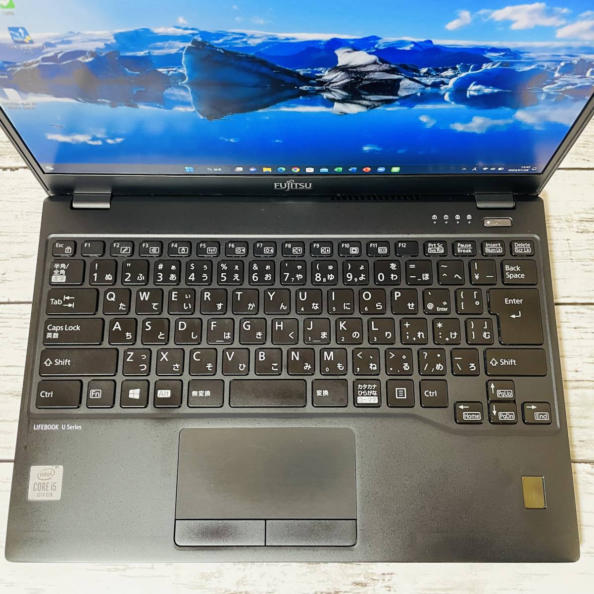 @051【超軽量/生体認証モデル/カメラ高画質】Fujitsu LIFEBOOK U9310/D/ Core i5 10310U/ 8GB/SSD NVMe256GB/ 13.3インチ/ Office2021の画像5