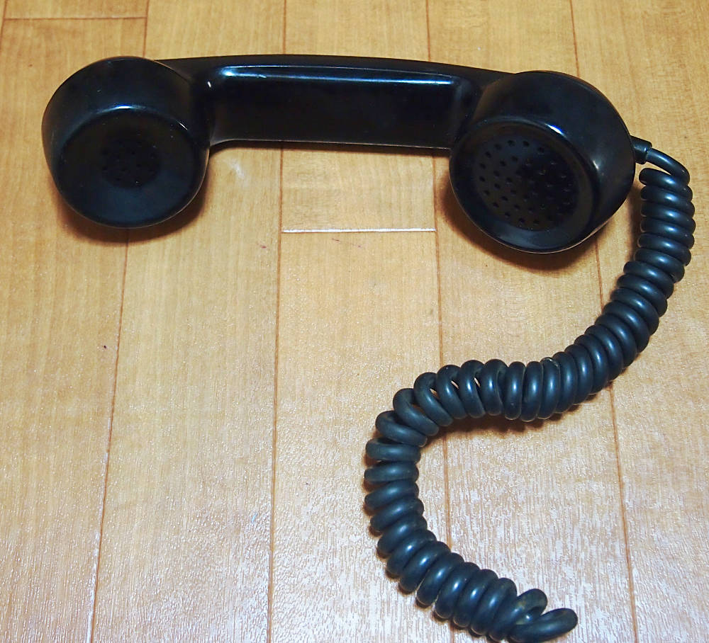  prompt decision 1999 jpy used black telephone B dial type NTK 600-A2 telephone machine Showa Retro antique interior retro consumer electronics 