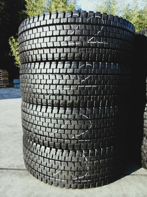  free shipping studless 245/70R19.5 DUNLOP SP001 12~15mm 4 axis low floor aru core ISO 19.5×6.75 8 hole 12 pcs set 