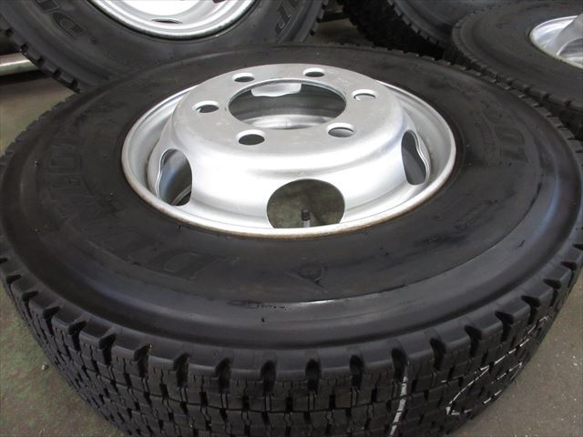 送料無料 スタッドレス 225/80R17.5 DUNLOP SP001 19～21年 4トン17.5×6.00 6穴 両面再塗装 6本 フォワード レンジャー ファイター等_画像3