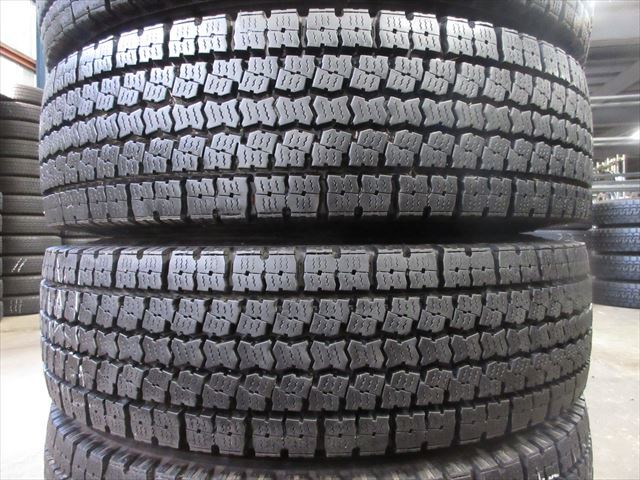 送料無料　スタッドレス　225/90R17.5　TOYO　M919　20年　バリ溝　4トン17.5×6.00　再塗装　6本　フォワード　レンジャー　ファイター等_画像7