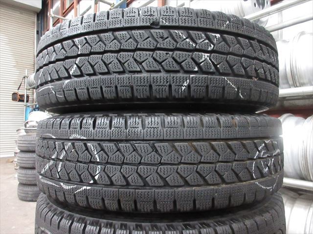 送料無料　スタッドレス　205/70R16　BS　W979　20年　三菱キャンター　ふそう　新車外しXAC16×5.5K　115-8　5穴　美品　6本セット_画像7