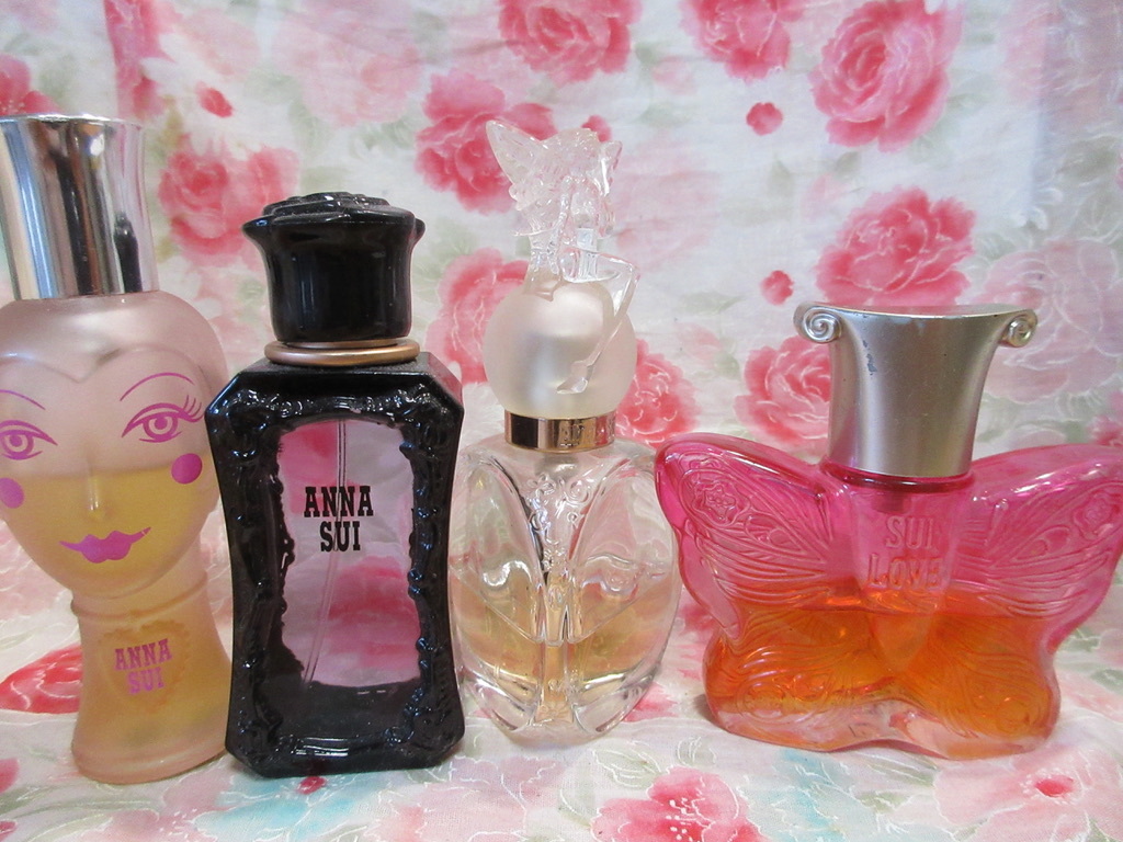 ★ANNA SUI アナスイ香水４本セット・シークレットウィッシュフェアリーダンス・ドーリーガール・スイラブ　オードトワレ_画像1