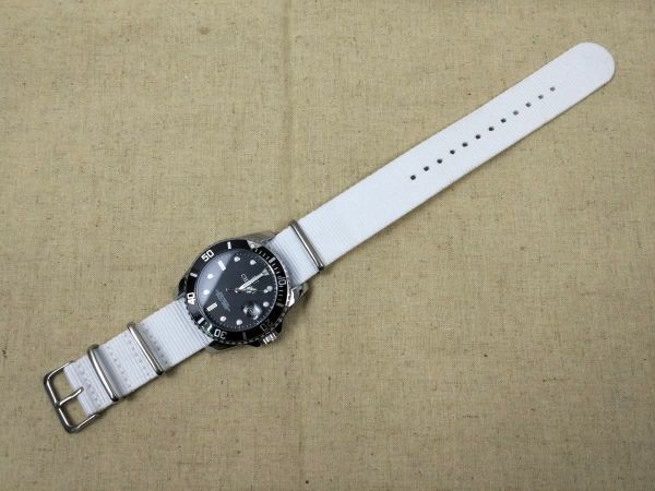 ナイロン製ミリタリーストラップ natoタイプ 布ベルト 腕時計 ホワイト 22mm_画像3