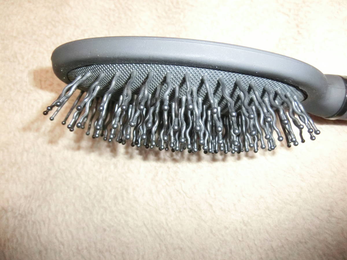 fai ton comb brush black unused goods!